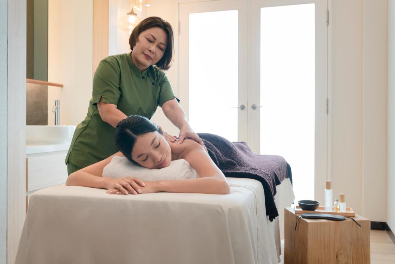סינגפור Oasia Resort Sentosa By Far East Hospitality מראה חיצוני תמונה Thai massage
